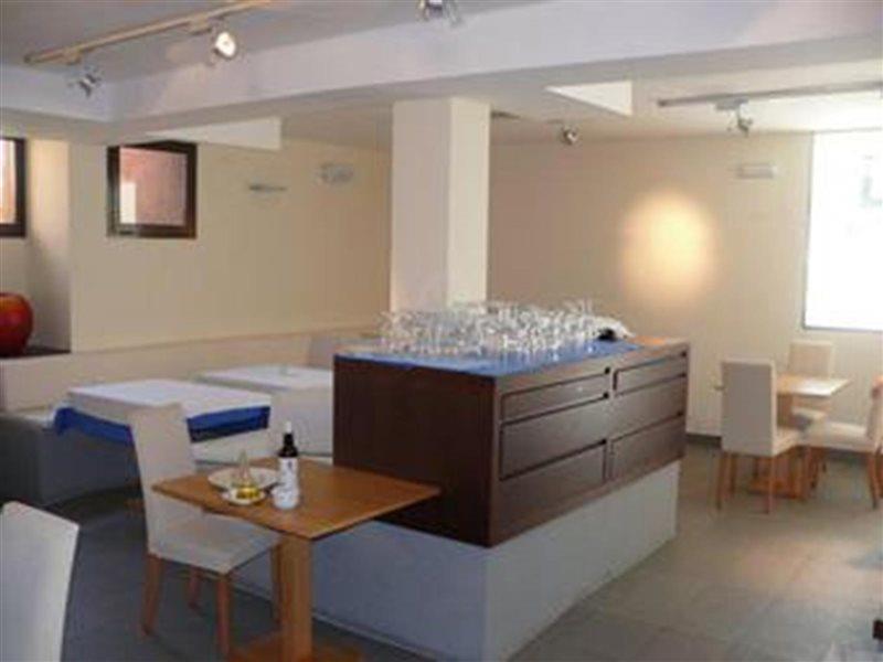 Axarquia Beach Hotel Almayate Bajo Restoran gambar